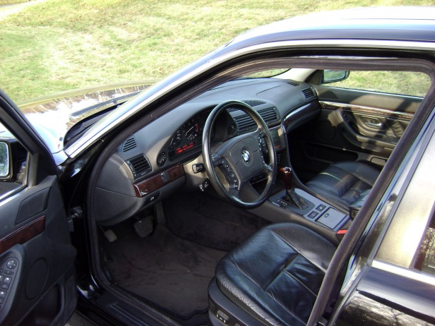 BMW Serii 7 E38 Wnętrze